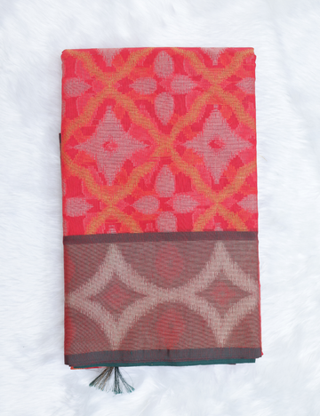 Banarasi Pochampalli Silk Saree – Red & Green with Gold Elegance