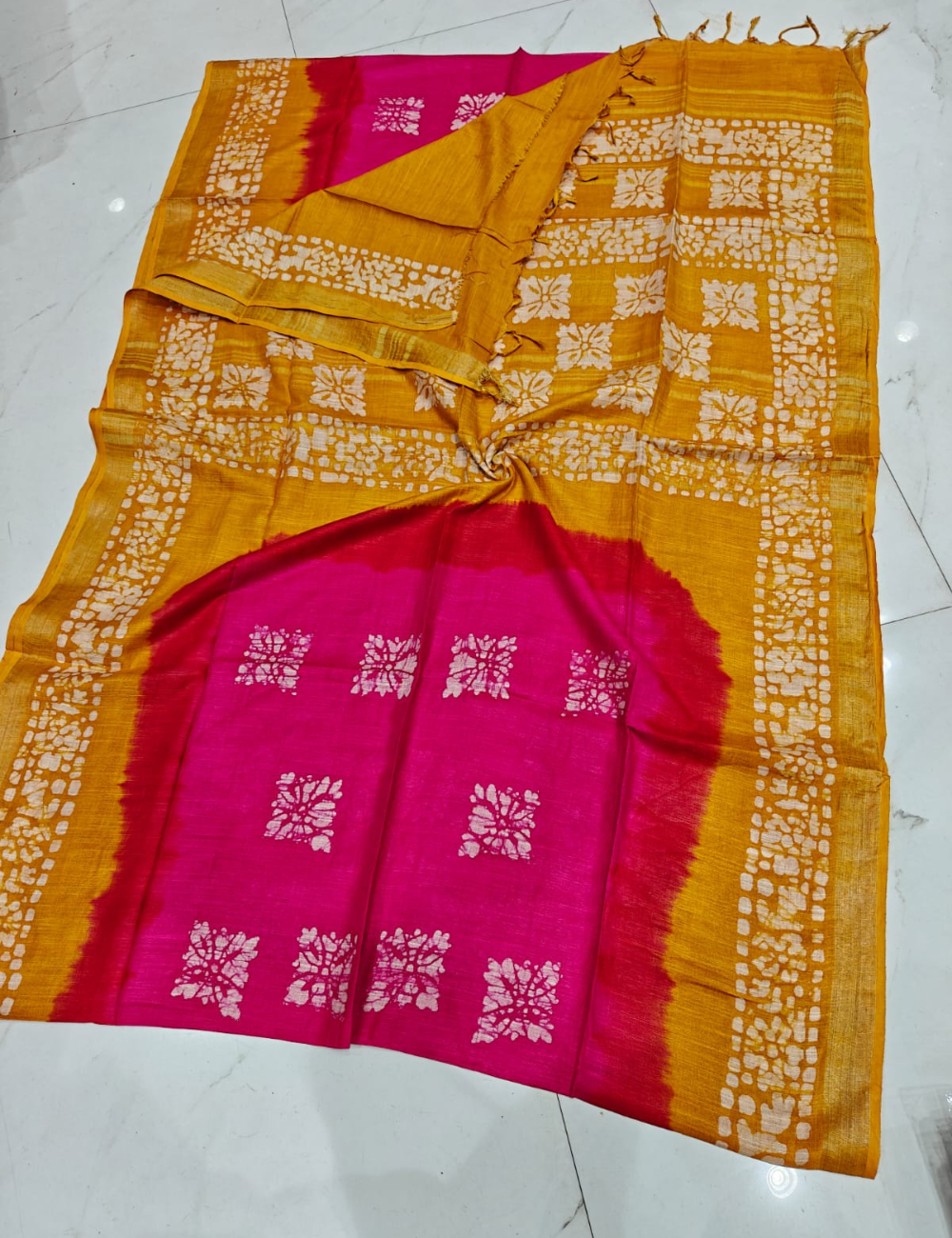 Summer Special Banswada Batik Cotton Saree with Blouse