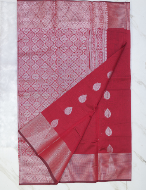 Silk Cotton Saree – Classic Red with Silver Zari Butta & Rich Pallu
