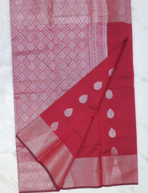 Silk Cotton Saree – Classic Red with Silver Zari Butta & Rich Pallu