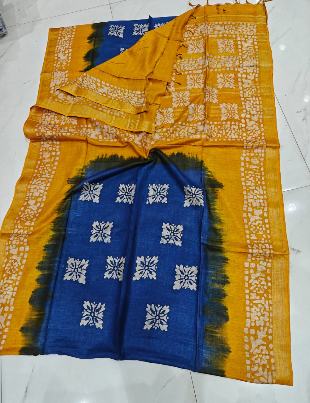 Summer Special Banswada Batik Cotton Saree with Blouse