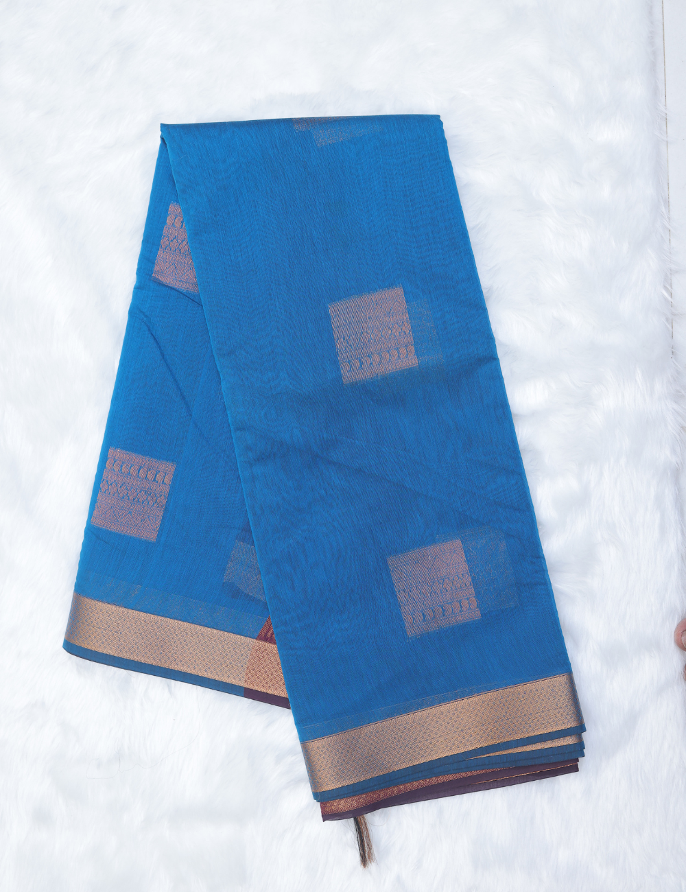 Elegant Dual Tone Silk Cotton Saree with Rich Zari Border